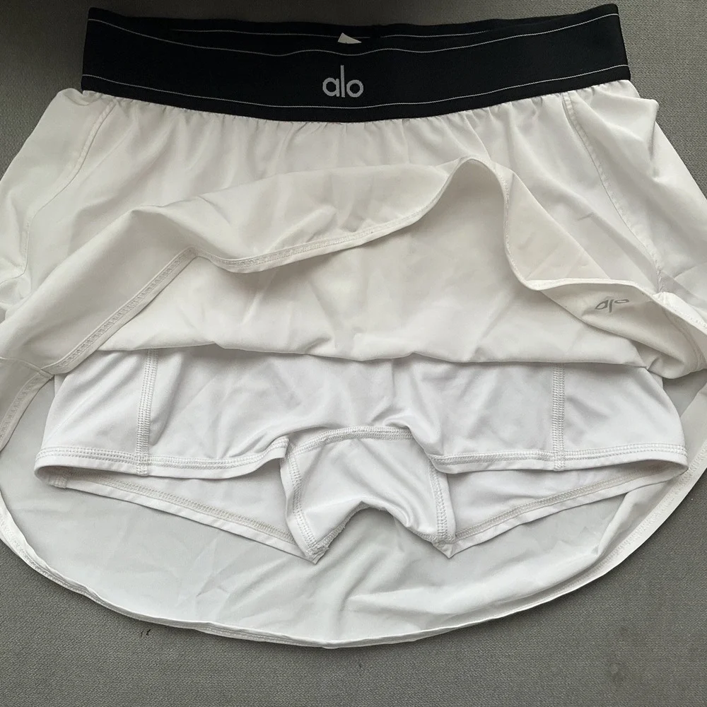 Alo Yoga Match Point Tennis Skirt White L